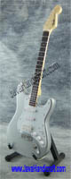 Fender Stratocaster - Silver